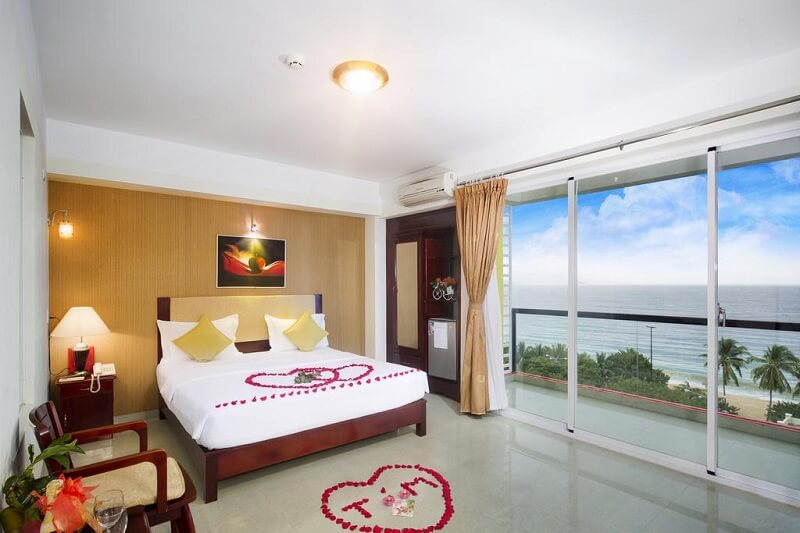 Khách sạn Sen Vàng Nha Trang